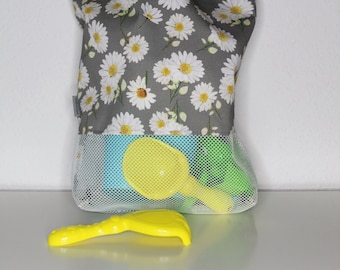 Transport bag for sand toys, mesh bag, digging bag, daisies on gray