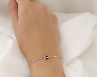 Pulsera de cadena de esmalte azul oscuro y blanco del mal de ojo griego de dos lados. Plata de Ley 925. Joyas de buena suerte y protección.