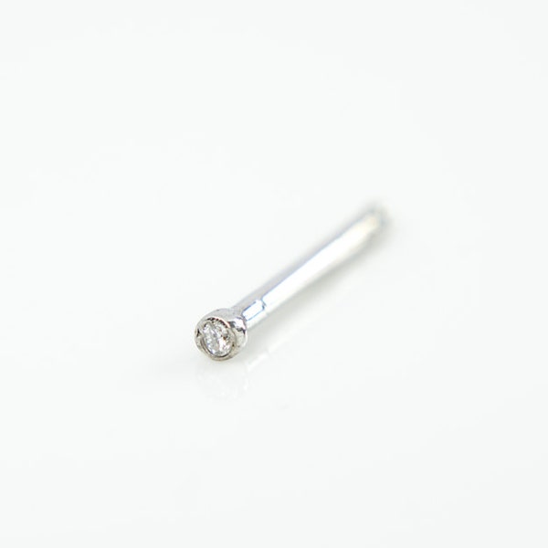 0.01ct Diamond Nose Piercing/Stud. 14K ou 18K Or massif blanc. Diamant brillant coupé 0.01ct . Inclut le certificat de diamant