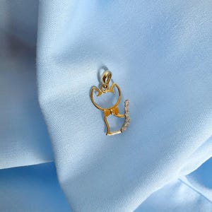 14K Cat Pendant. 14K Yellow Solid Gold and Cubic Zirconia. No chain.