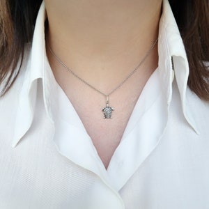Silver Turtle Vintage Retro Pendant. 925 Sterling Silver. No Chain.