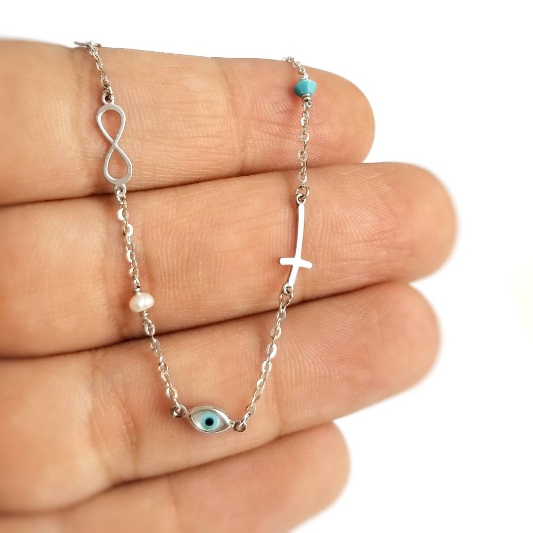 Eye Bracelet in Pearl