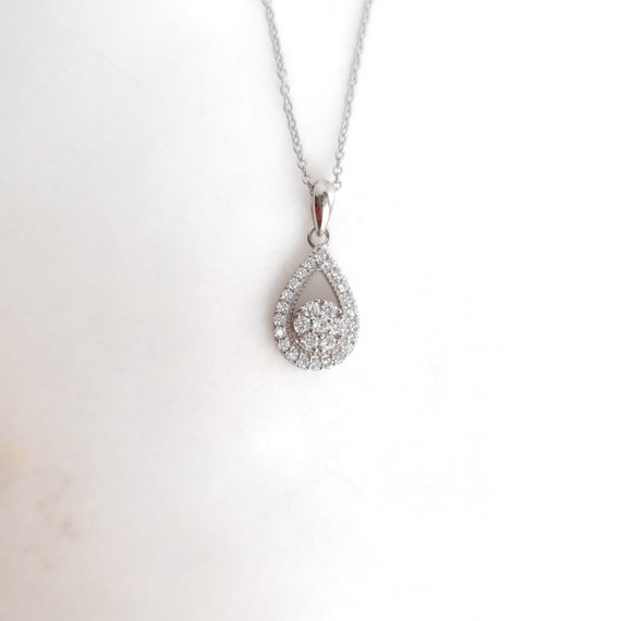 Teardrop Cubic Zirconia Pendant Silver Chain Vintage Retro