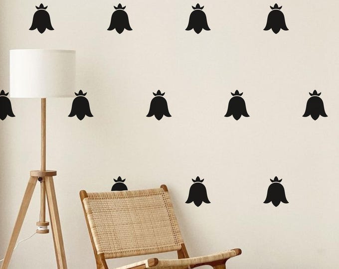 Boho Bell Flower Wall Decals: Simple Floral Pattern (4" x 4.75")