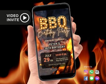 Peut inclure: Une invitation numérique pour une fête d'anniversaire barbecue. L'invitation présente une enseigne au néon qui brille et qui dit "BBQ Birthday Party". L'invitation est sur un fond de flammes et comprend la date, l'heure et le lieu de la fête. Le texte sur l'invitation dit "Rejoignez-nous pour célébrer le 38e anniversaire de Peter. Le 29 juillet, 22h00, 123 Anywhere St, Any City, St 12345. RSVP à : 123-456-7890."