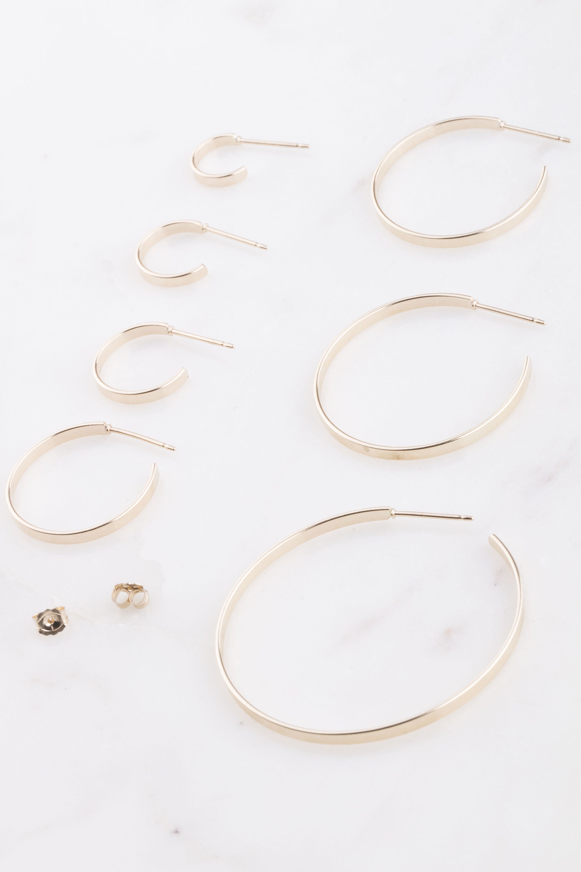 ピアス LESS IS MORE 14K gold field hoop earrings size 2 2.5mm 14kt Yellow Gold Hoop Earrings. 2