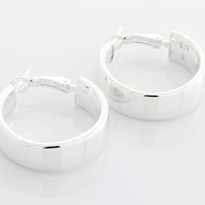 28mm Hoops, Sterling Silver Omega Clip Hoops, Statement Silver Hoops, Bold Silver Hoops, Shiny Silver Hoops, GFER265