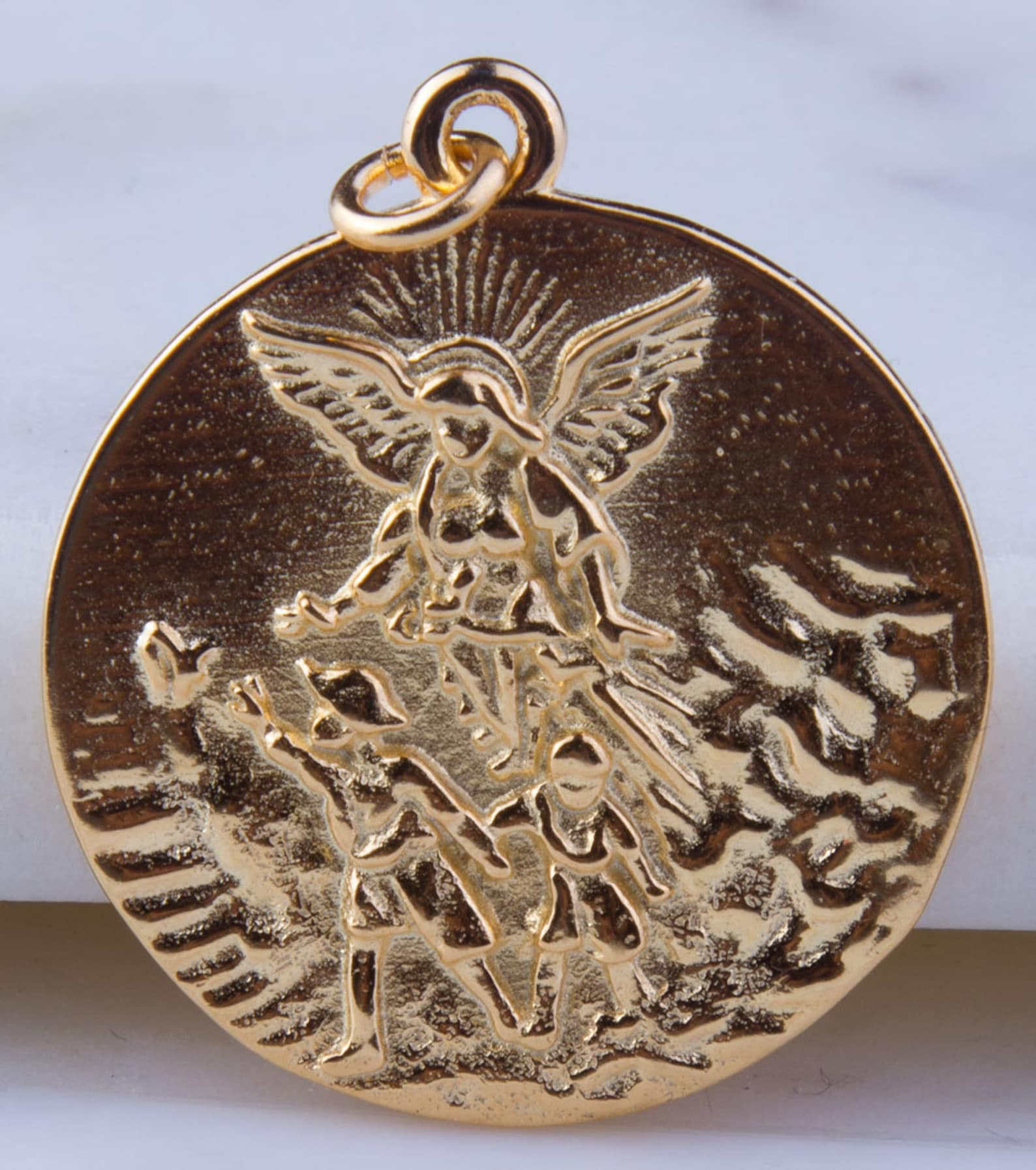 CLASSIC GOLD 2MM GUARDIAN ANGEL SMALL DISC main image 0
