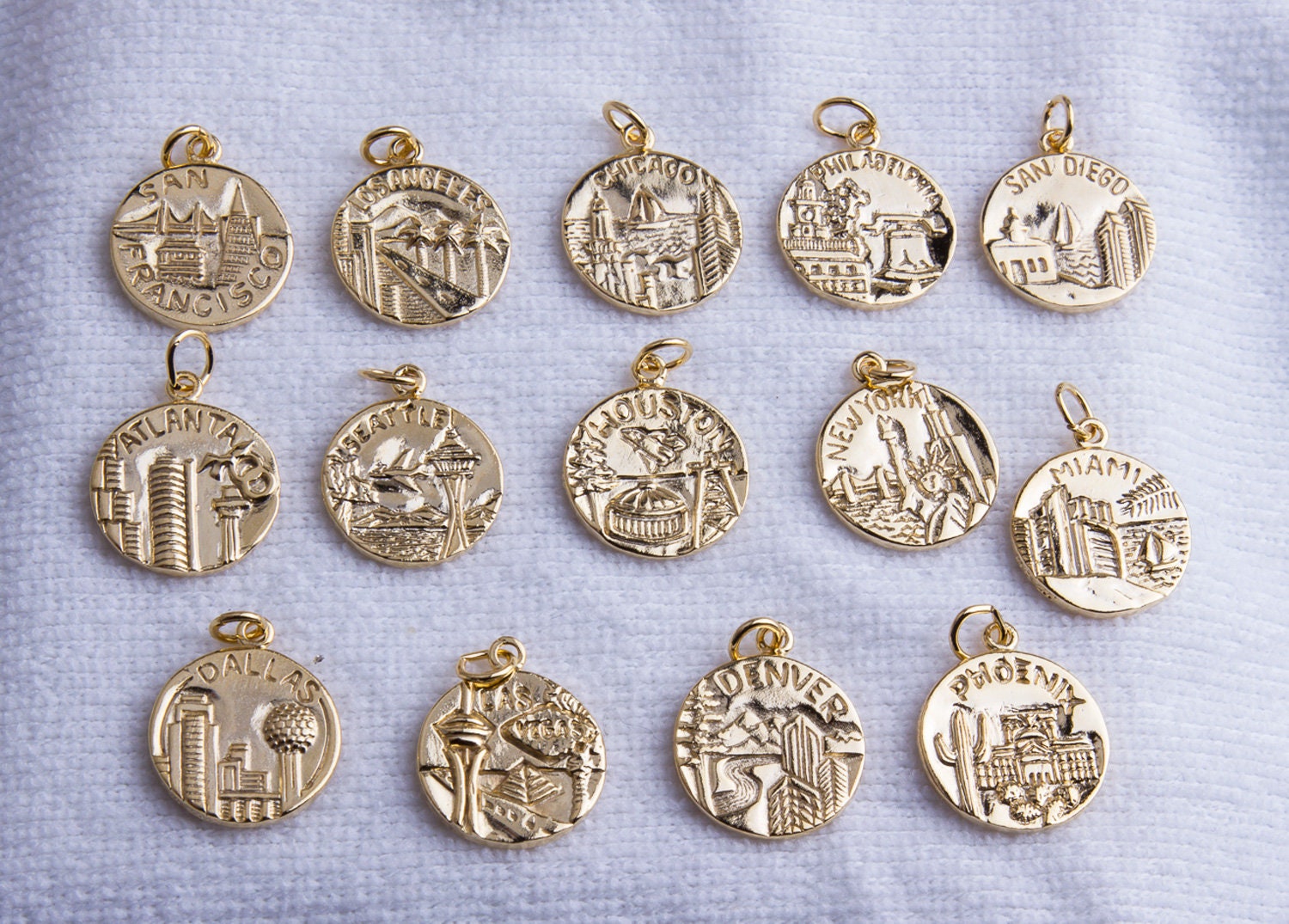 Gold Plated on Sterling Silver City Charms, America's City Charm, Pendant,  Round Disc Pendant For Necklace, Charm for Bracelet - HCIN273