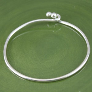 Sterling Silver 1.5mm Wire Bangle / Bangle Bracelets / Charm Bracelet / Jewelry Supply / Cuff / European Charm Bangle / SCBR036