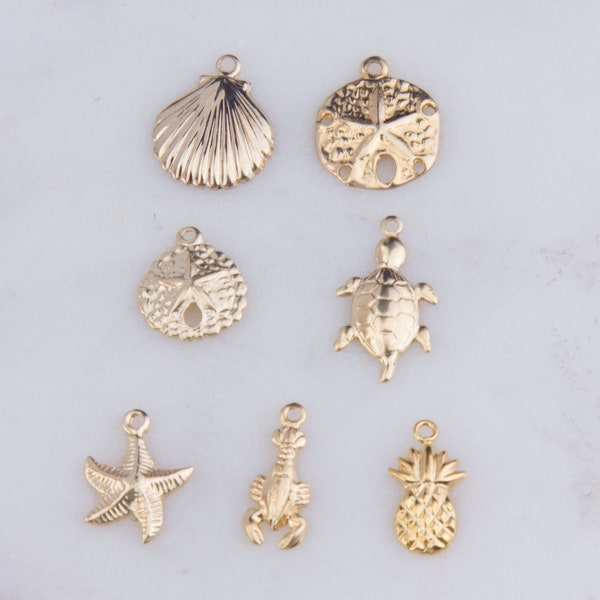 10pcs-Summer Beach Charms - Seashell, Sand Dollar, Lobster, Turtle, Starfish, Shaker Charms, Gold Filled Shaker Charms, Small Pendant CM371A