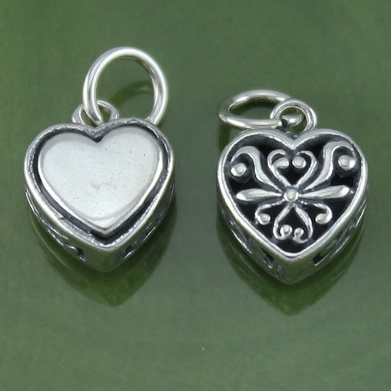 Filigree Heart Necklace with Reversible Pendant Sterling Silver Filigree Heart Necklace with Reversible Pendant Sterling Silver
