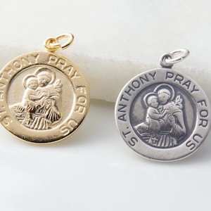Saint Anthony Round Pendant in 18mm Sterling Silver or Gold Plated,Catholic Charms, Protection Charms,Religion Charms,Saint Patron,CM037R