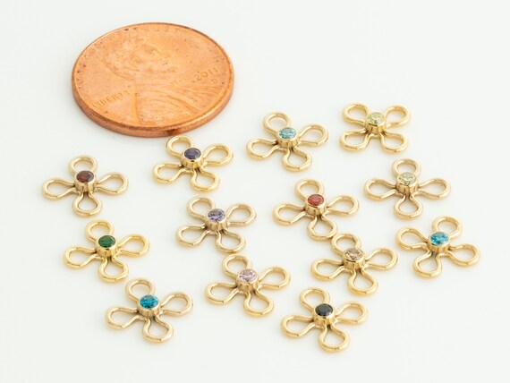 ゴールドフィルドフラワー誕生石、2mm CZコネクタ付き、永久ジュエリー