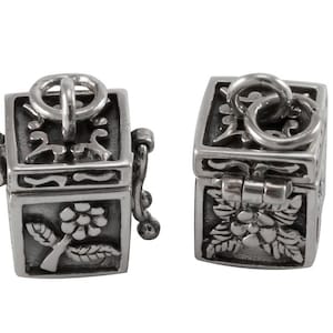 Daisy Flower Sterling Silver Prayer Box Cham Pendant, Prayer Box Pendants, Sterling Silver Pendants, Openable Prayer Box, Prayer Box, PB033