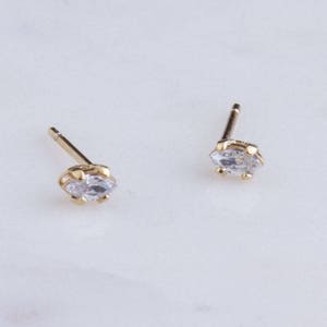 Cubic Zirconia 14K Gold Filled Earring Component, Jewelry Making Supplies, Gold Studs Marquise CZ Stud Earring Finding, GFER172