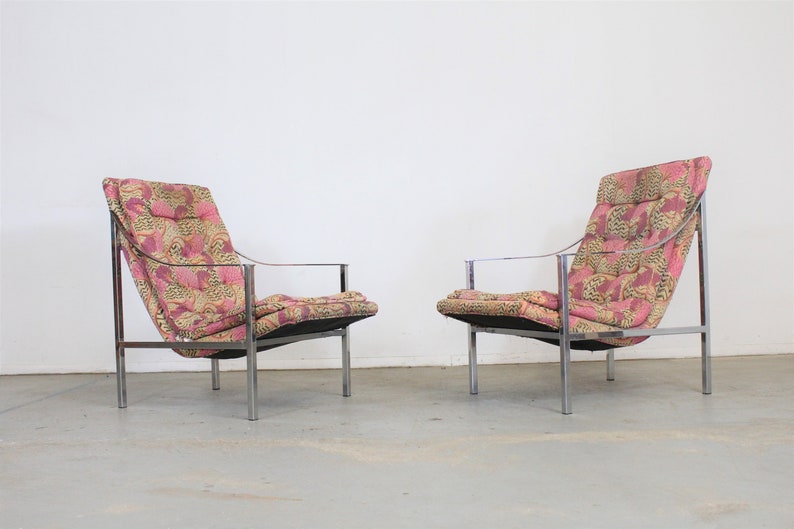 Pair of Mid-Century Modern Milo Baughman Style Chrome Scoop Seat Lounge Chairs image 1