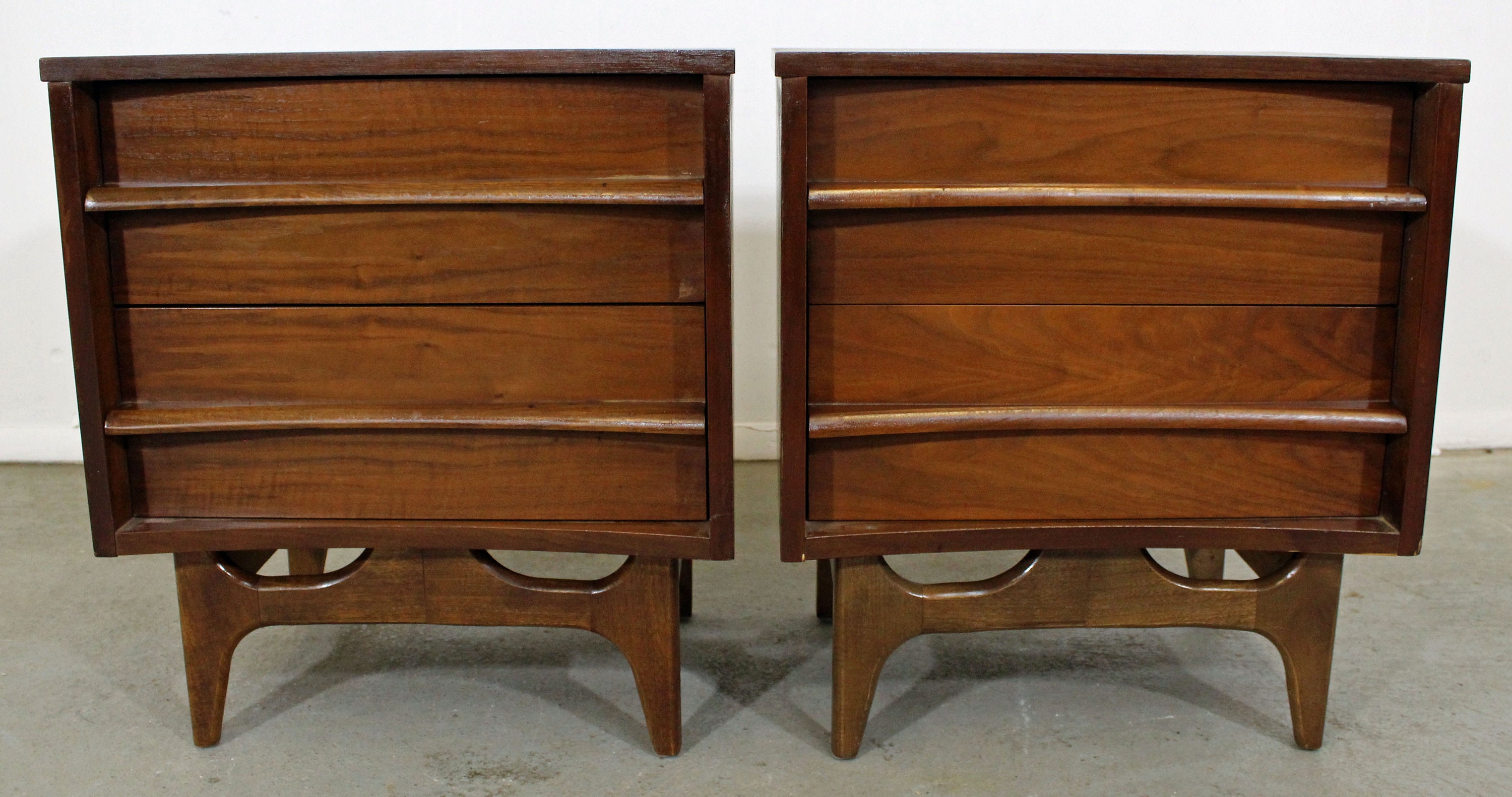 Mid-Century Modern Walnut Nightstands, Modern Nightstands ...
