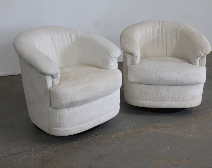 Pair of Mid-Century Modern Milo Baughman Style Swivel Rocker Club Chairs