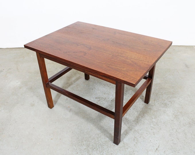 Mid-Century Modern Milo Baughman Founders Attributed Walnut End/Side Table