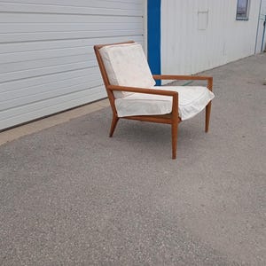 Mid-Century Modern Robbsjohn Gibbings  Open Arm Lounge Chair