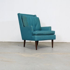 Mid-Century Modern Walnut Selig Style Lounge Chair