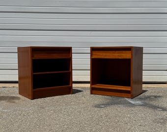 Pair of Danish Modern 1-Drawer Teak Nightstands