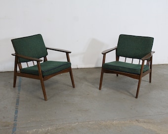 Pair of Mid-Century Lounge Chairs Walnut Open Arm Lounge Chairs