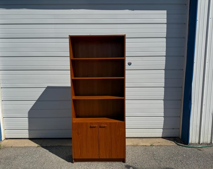 Mid-Century Modern Danish Modern Teak 2 Door Bookcase