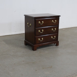 Vintage Georgian Mahogany Nightstand/3 Drawer Silver Chest