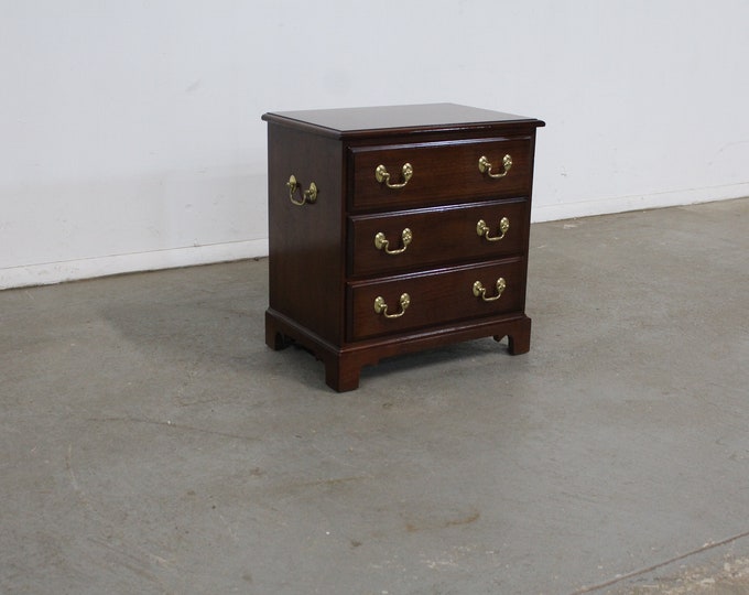 Vintage Georgian Mahogany Nightstand/3 Drawer Silver Chest