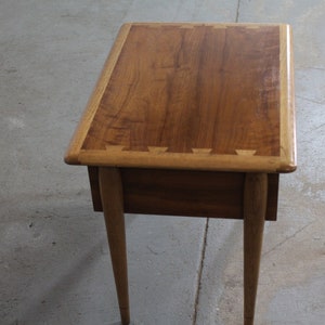 Mid-Century Modern Andre Bus Lane 'Acclaim' Single Drawer End Table image 5