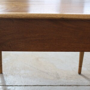 Mid-Century Modern Andre Bus Lane 'Acclaim' Single Drawer End Table image 8