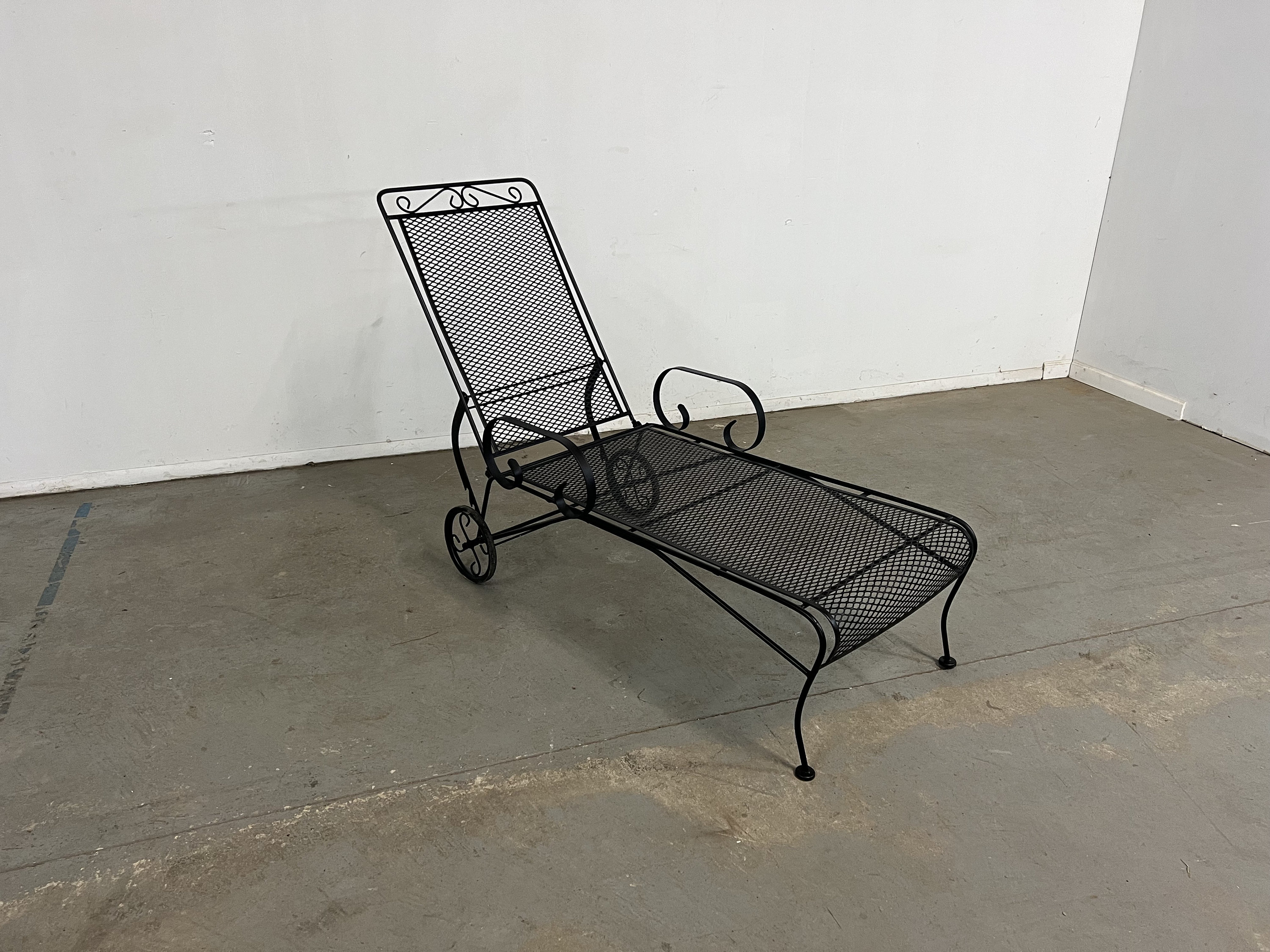 Salterini chaise lounge hotsell