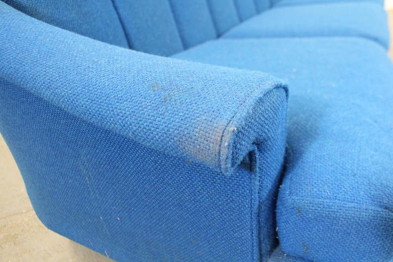 Mid-Century Modern Blue 3-Seater Sofa on Wood Base, Danish Modern Couch image 10