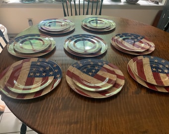 Sakura Warren Kimble Colonial Pattern Melamine Plates