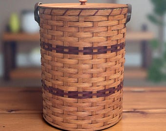 Amish Round Laundry Hamper Large Size With Lid Solid Oak Bottom Leather Handles