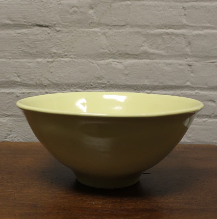 Ceramic Large Serving Bowl in Provence Crème / Portuguese Dinnerware