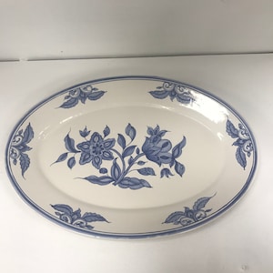 Serving Platter / Dalia Azul Collection / Hand-Painted Portuguese Ceramics.