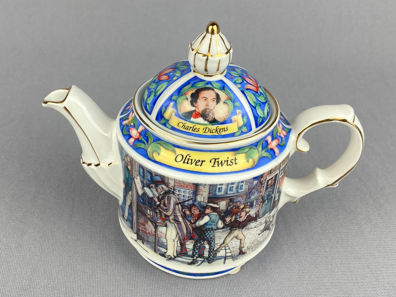 Sadler Charles Dickens Oliver Twist Teapot Vintage Etsy