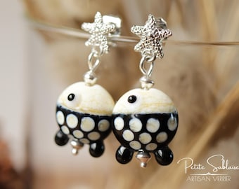 Handmade Stud Starfish and black fish earrings in Murano Glass, Beach Sea Jewel, Fancy Lampwork glass bead Christmas Gift for Her, Friend