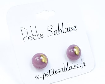 Mauve Murano Glass earrings adorned with gold leaf, solid silver findings, beads made by an Artisan Glassmaker