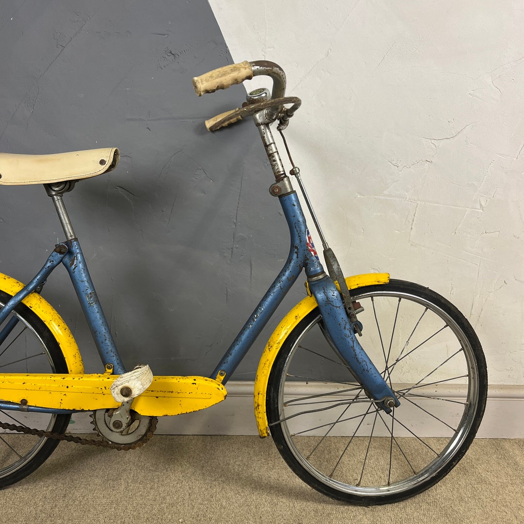 Vintage 1960 - 1970s Retro Triang Yellow & Blue Childs Bike Rod