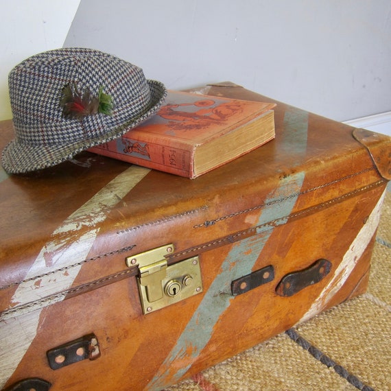 Valise en cuir marron vintage isolée sur fond transparent ai générative