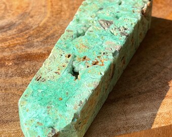 Chrysoprase Tower - Vibrant Green Crystal Point - Natural Polished Obelisk - Unique Gemstone Decor