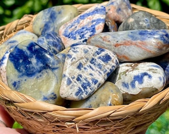 Sodalite River Tumble UV reactive, Blue Sodalite Crystal Rock, Natural Blue Stone