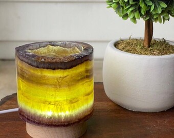 Fluorite Lamp, Yellow Fluorite Tube LED light with a remote