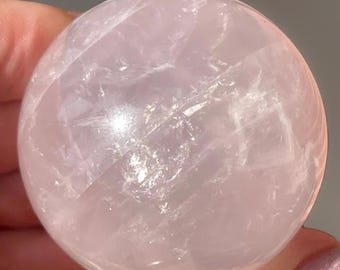Periwinkle Rose Quartz Sphere with rainbow AAA Quality Rare Crystal, Rainbow Lavender Rose Quartz Sphere