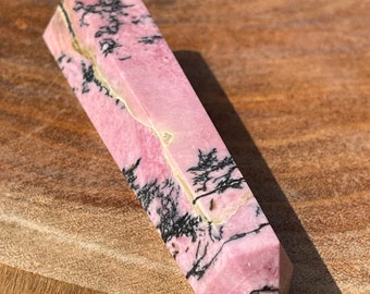 Rhodonite Tower - Dendritic Pink manganese Point