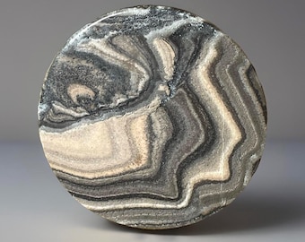 Mexican Zebra Onyx Coaster – Natural Stone Disc, Tabletop Display (3.5 inches)